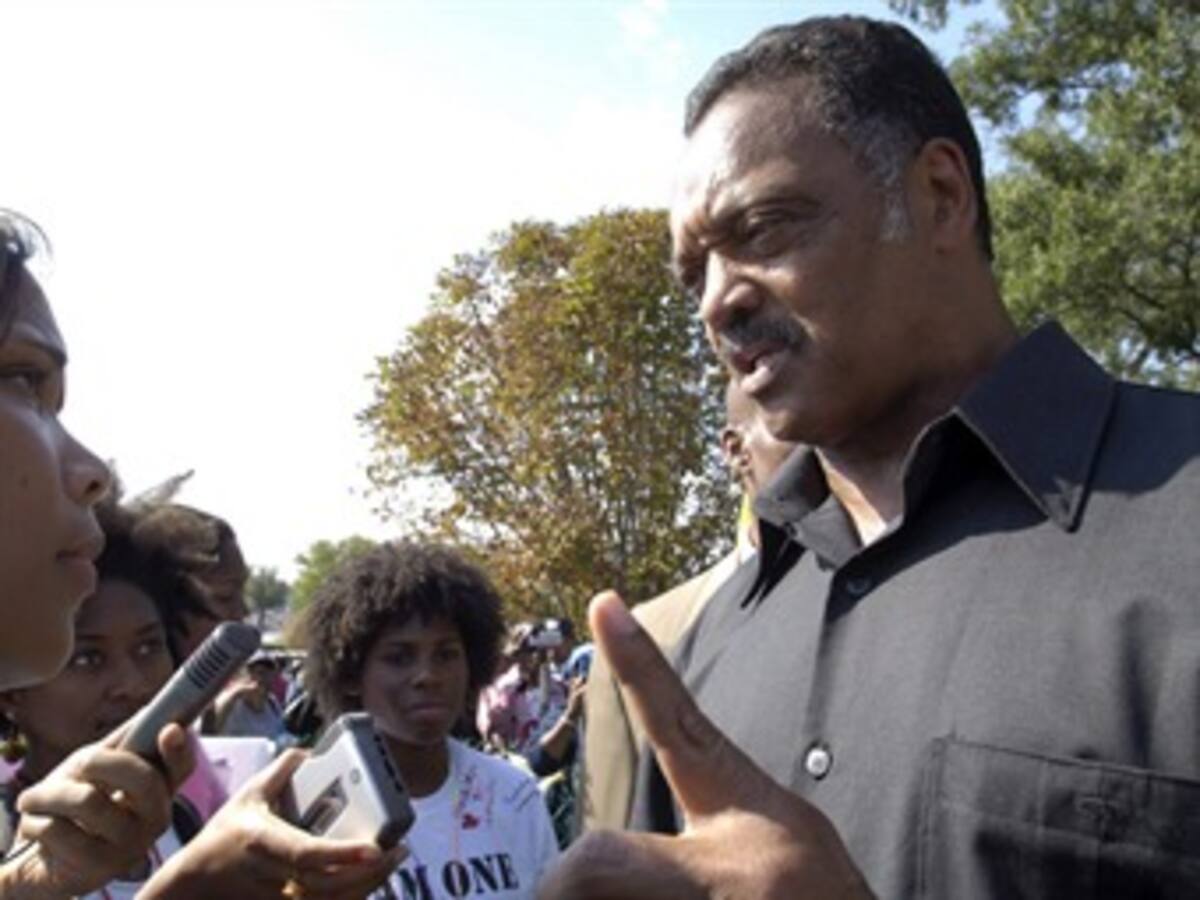 Solo espero autorización de Santos para intervenir en liberación: Jesse Jackson