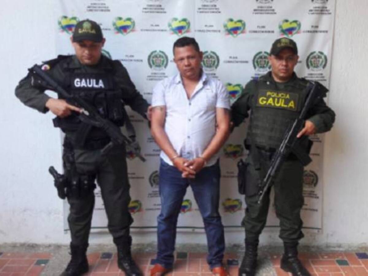 Policía captura a cuatro presuntos extorsionistas del Clan del Golfo