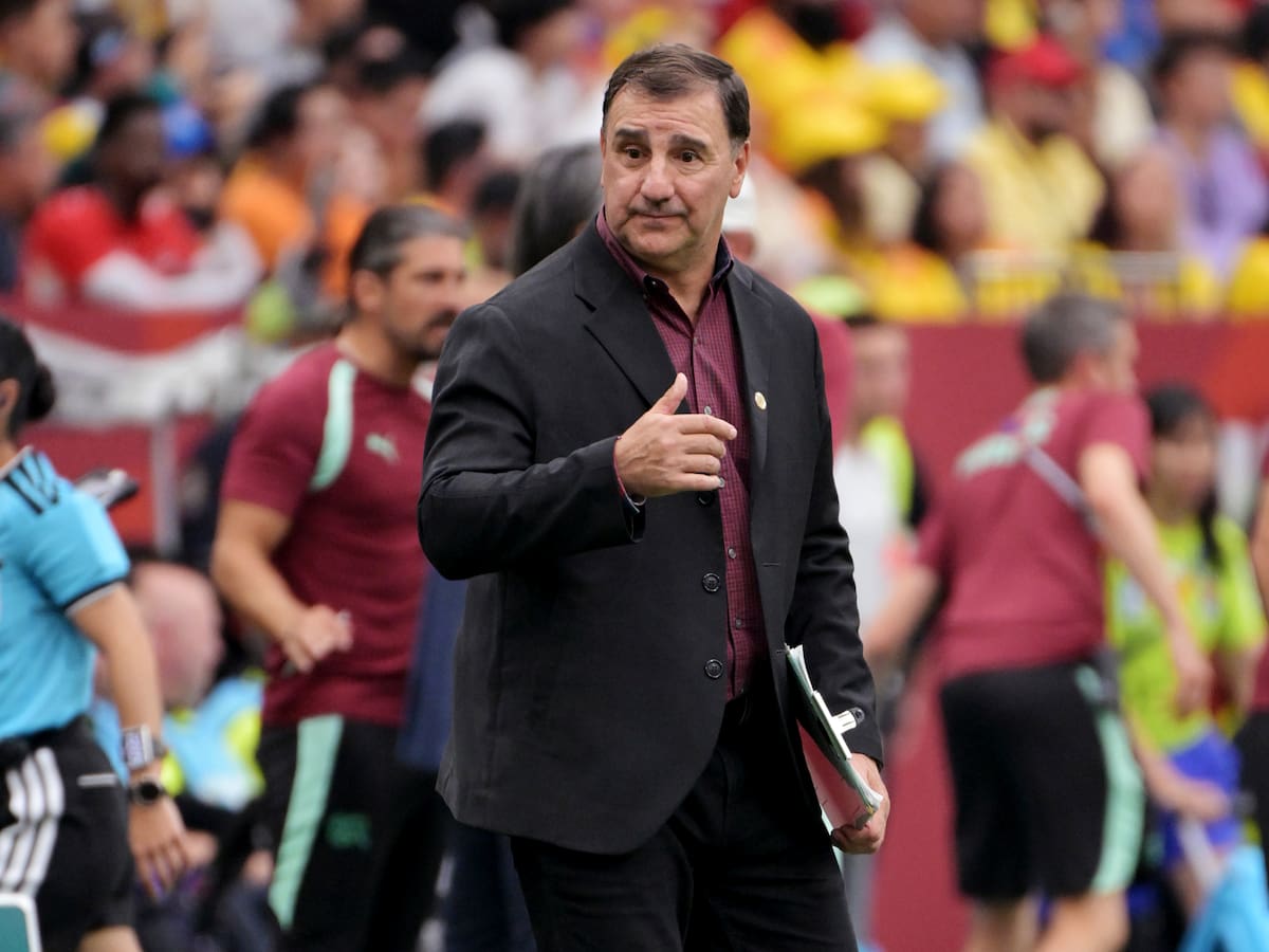 ¿Hasta cuándo tiene contrato Néstor Lorenzo con la Selección Colombia?