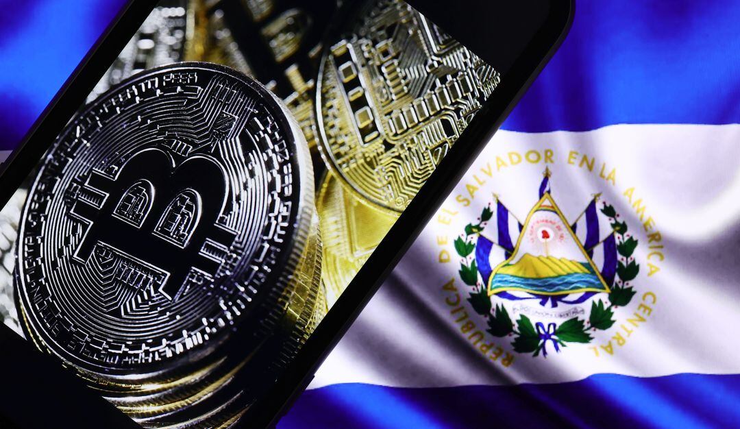 La "ley bitcoin" permite toda transacción con la criptomoneda en El Salvador.