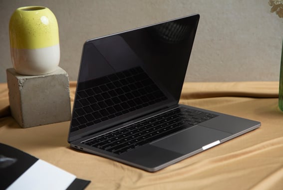 ¿Cuánto vale una MacBook Pro en Colombia?