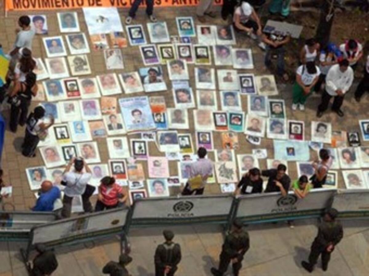 Se está poniendo en riesgo la vida de defensores de DD.HH relacionándolos con subversivos