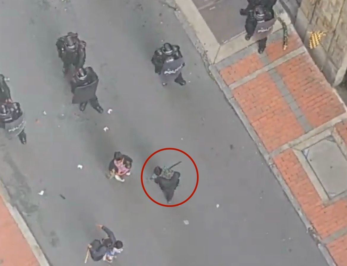 VIDEO: Indígenas utilizaron a niños para defenderse contra el UNDMO en medio de protestas en Bogotá
