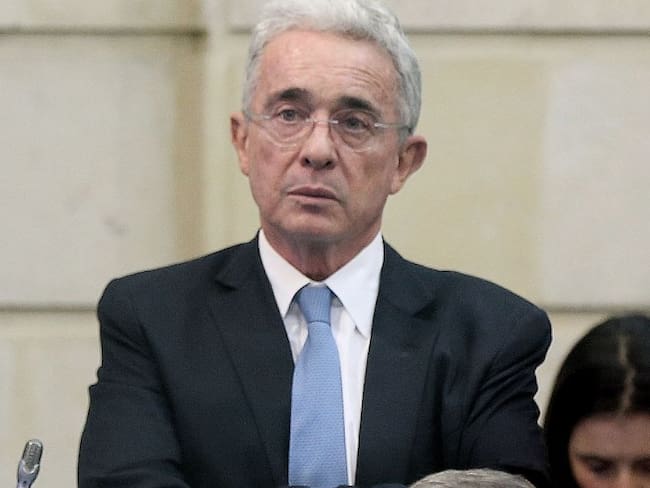 Radican queja disciplinaria contra Uribe por actuaciones de Caya Daza