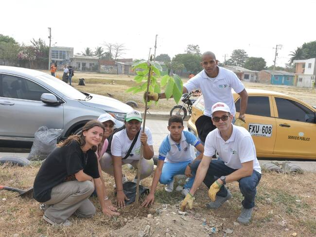 EPA Cartagena y otras entidades distritales se toman sector Ricaurte de Olaya Herrera