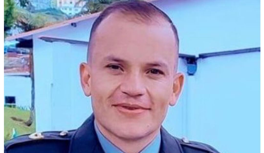 Mayor de la Policía, Julíán David Gámez Amaya.