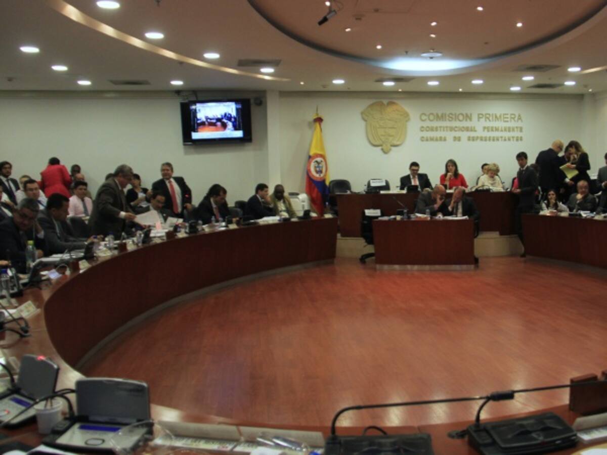 Se instala Comisión especial por la niñez de Colombia