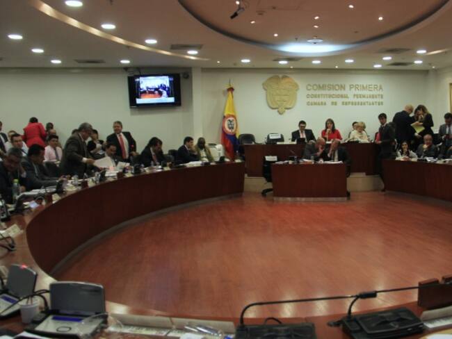 Se instala Comisión especial por la niñez de Colombia