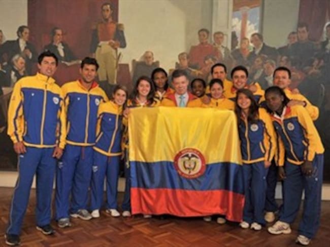 90 de los 104 atletas colombianos ya están en Londres