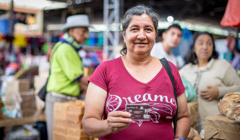 Con su cédula cafetera