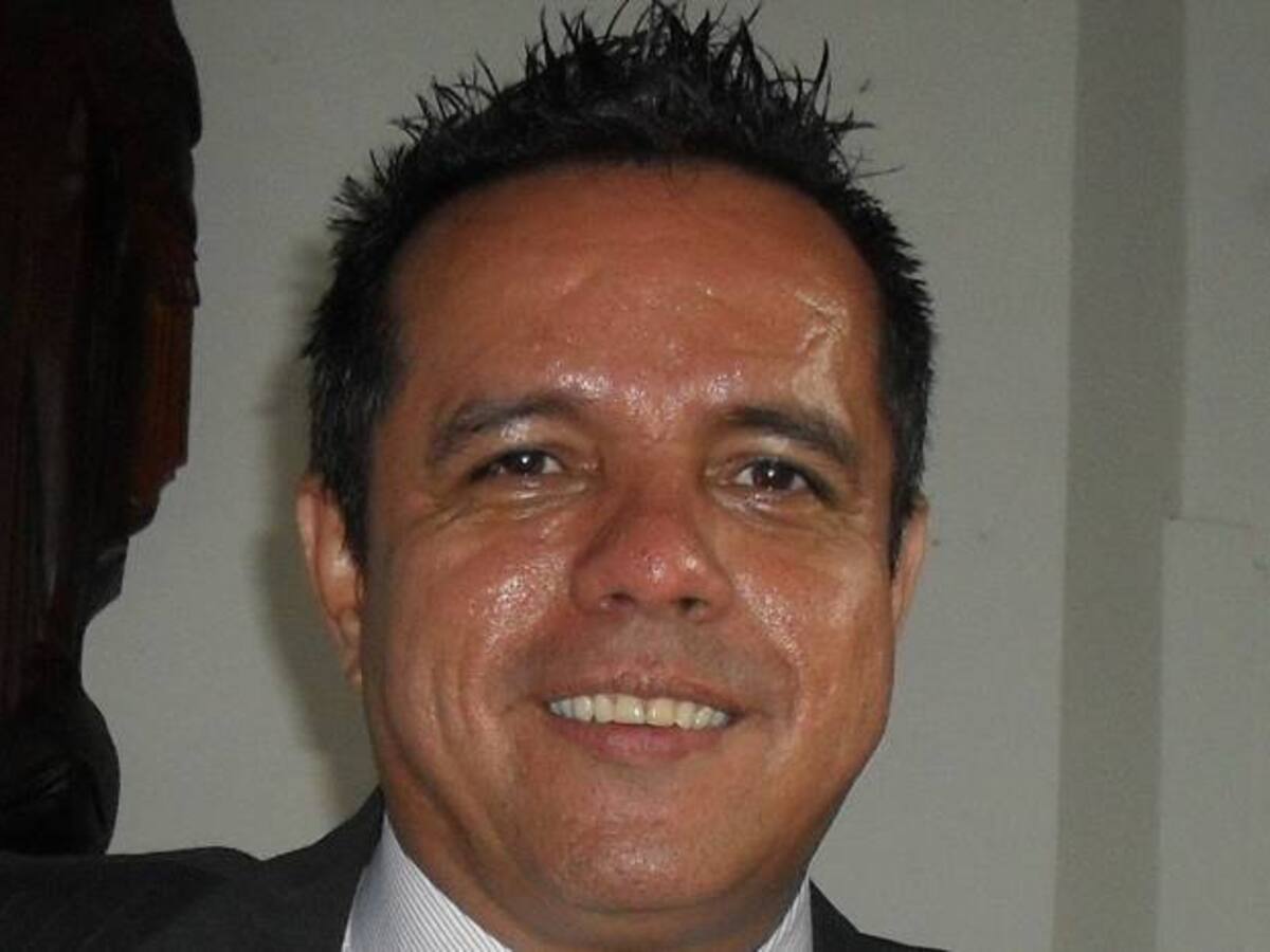 Destituyen e inhabitan 12 años a ex gerente de hospital La Misericordia