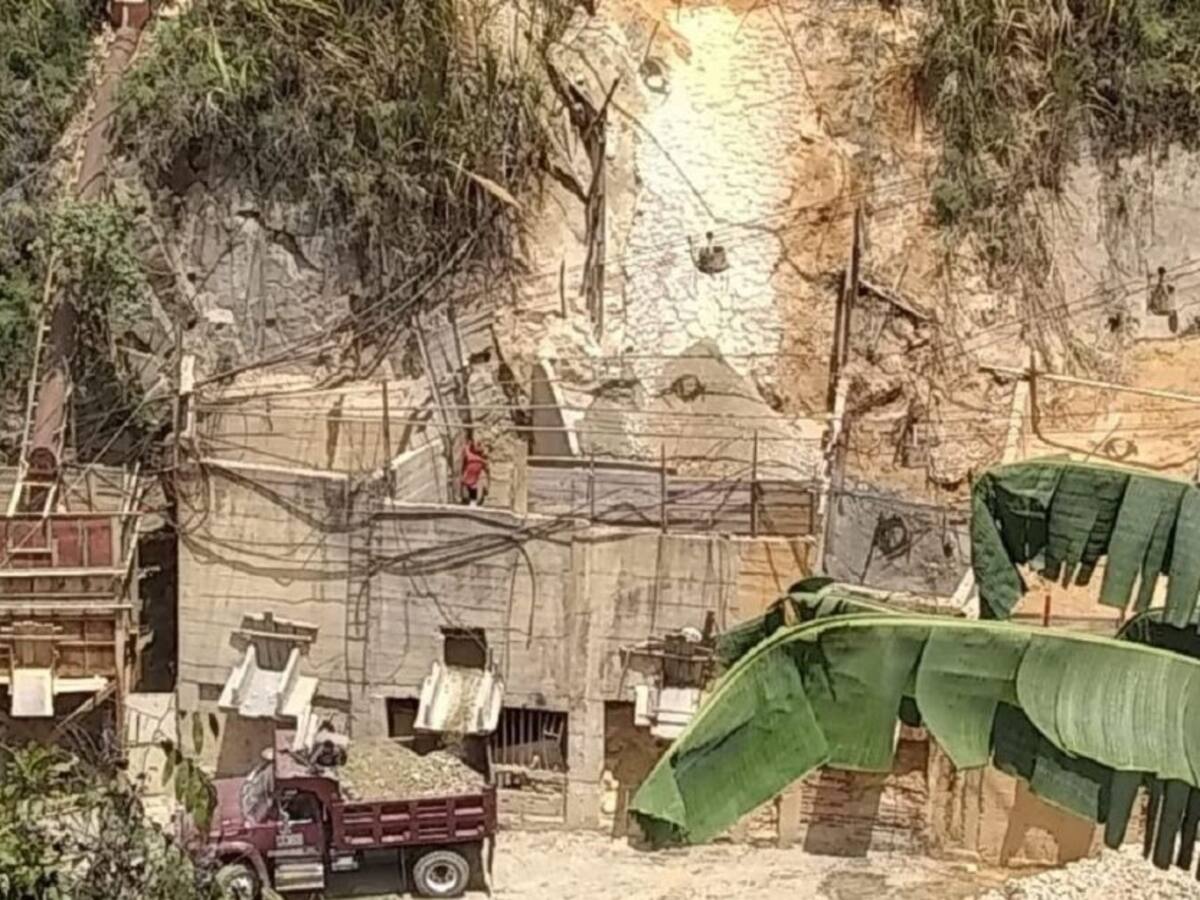 Mineros artesanales de Marmato, Caldas, denuncian preferencias en licencias ambientales