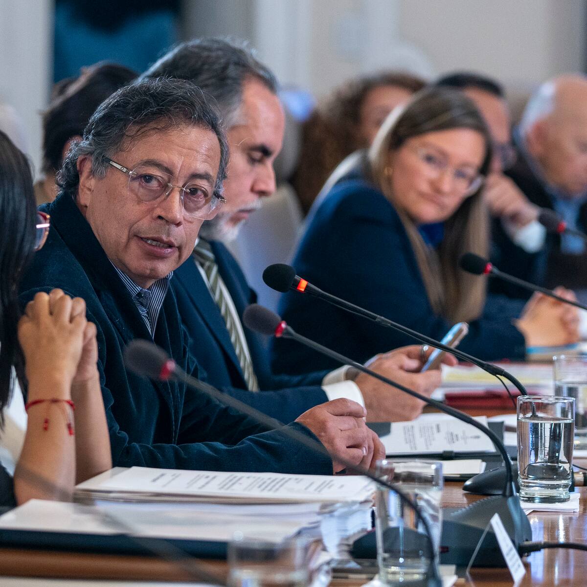 Piden abrir desacato contra Petro por transmitir alocución con tinte de consejo de ministros