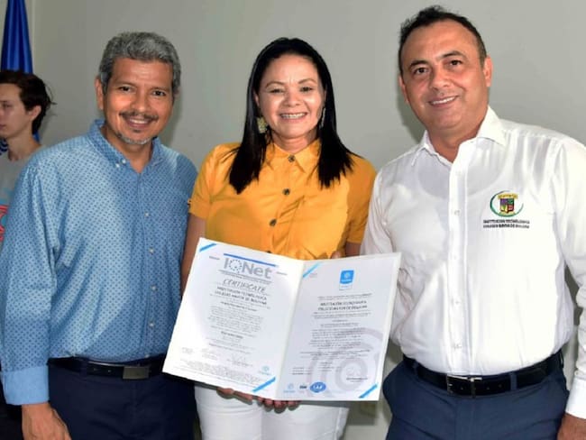 ICONTEC certifica al Colegio Mayor de Bolívar en la norma ISO 9001:2015