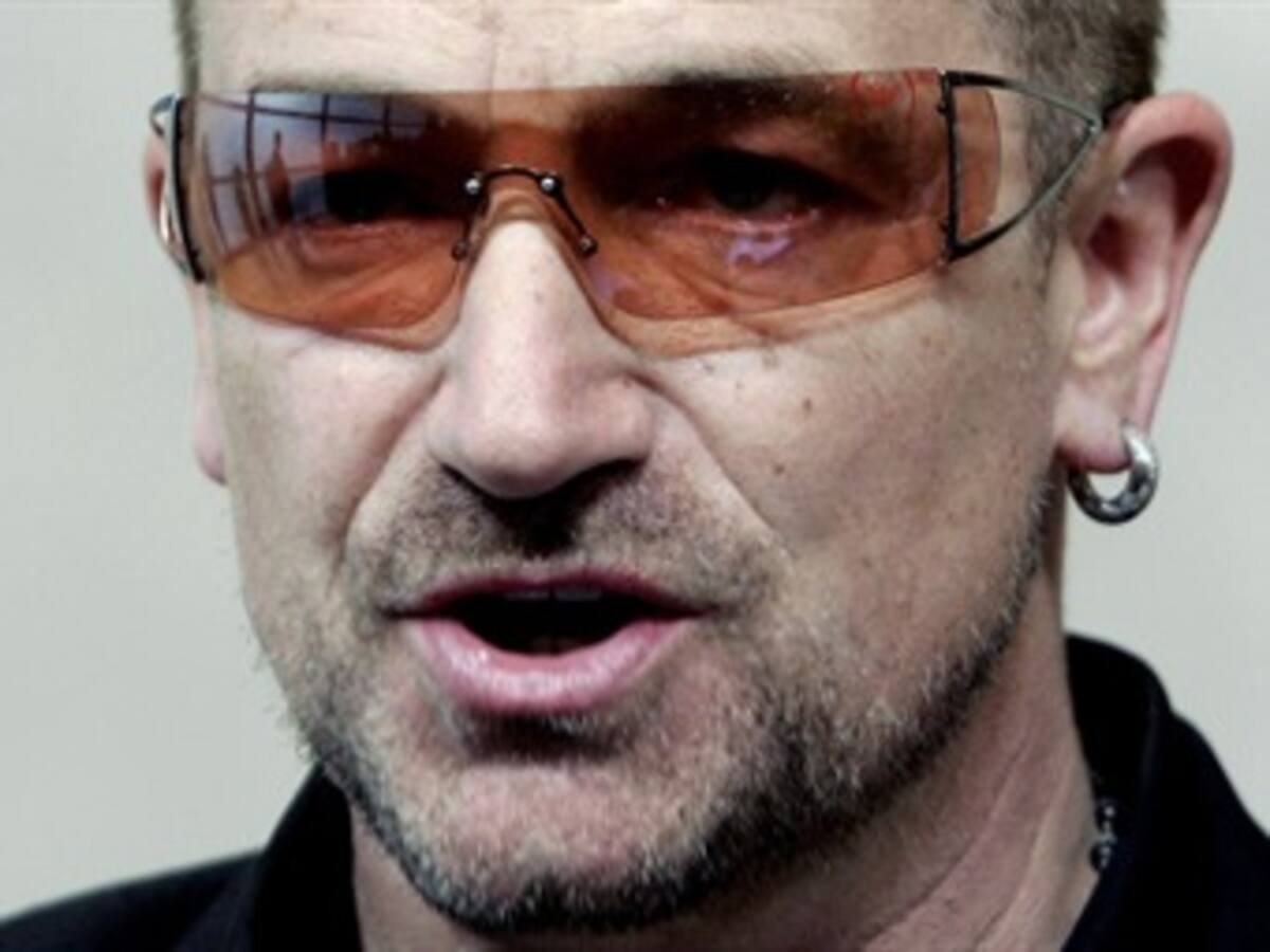 Bono invitado por Medvédev a su residencia de verano en el mar Negro