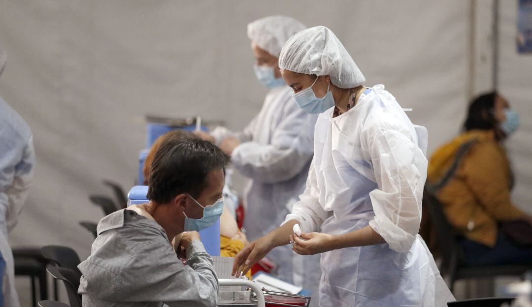 Vacunación COVID-19 