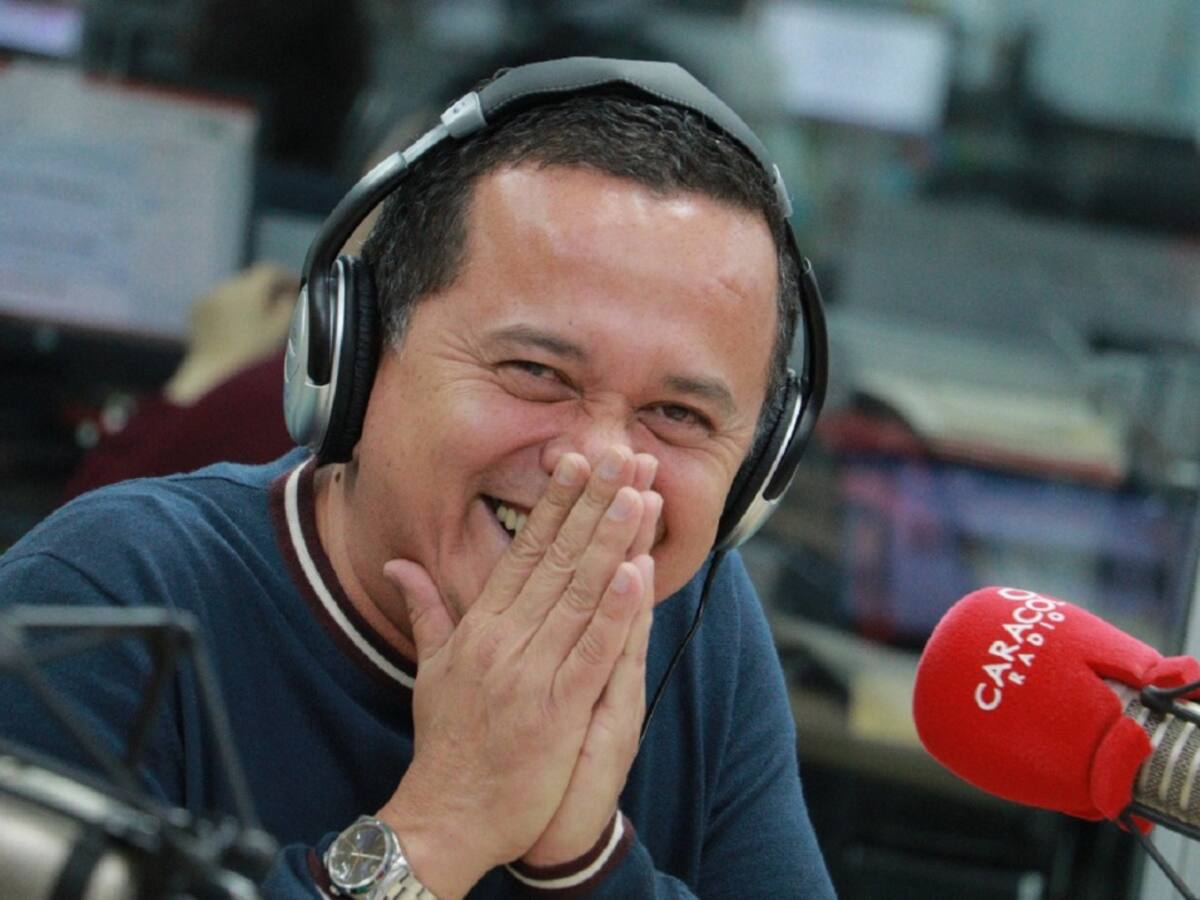 El maestro Yuri Buenaventura le canta a Colombia