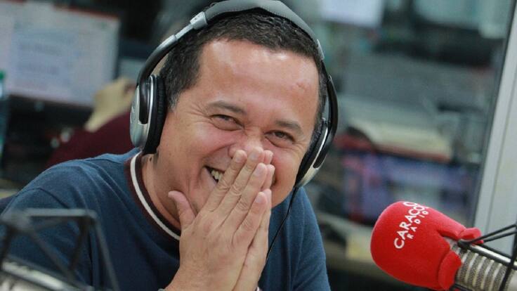 El maestro Yuri Buenaventura le canta a Colombia