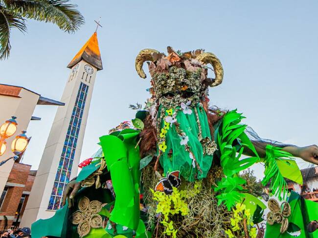 En esta versión participan tres paises invitados: Argentina, Ecuador y Suiza