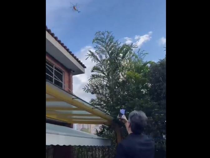 Sobrevuelo helicóptero de la policía a casa de Quintero-captura video Daniel Quintero