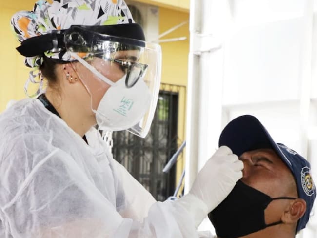 Si no tiene EPS, puede afiliarse al régimen de salud subsidiado a través de cualquiera de las cinco Empresas Sociales del Estado o Redes de Salud Pública de Cali.