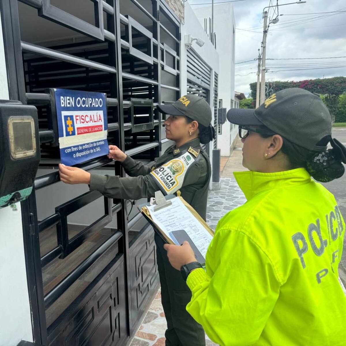 Golpe al contrabando de cigarrillos y zapatos: 73 bienes fueron decomisados