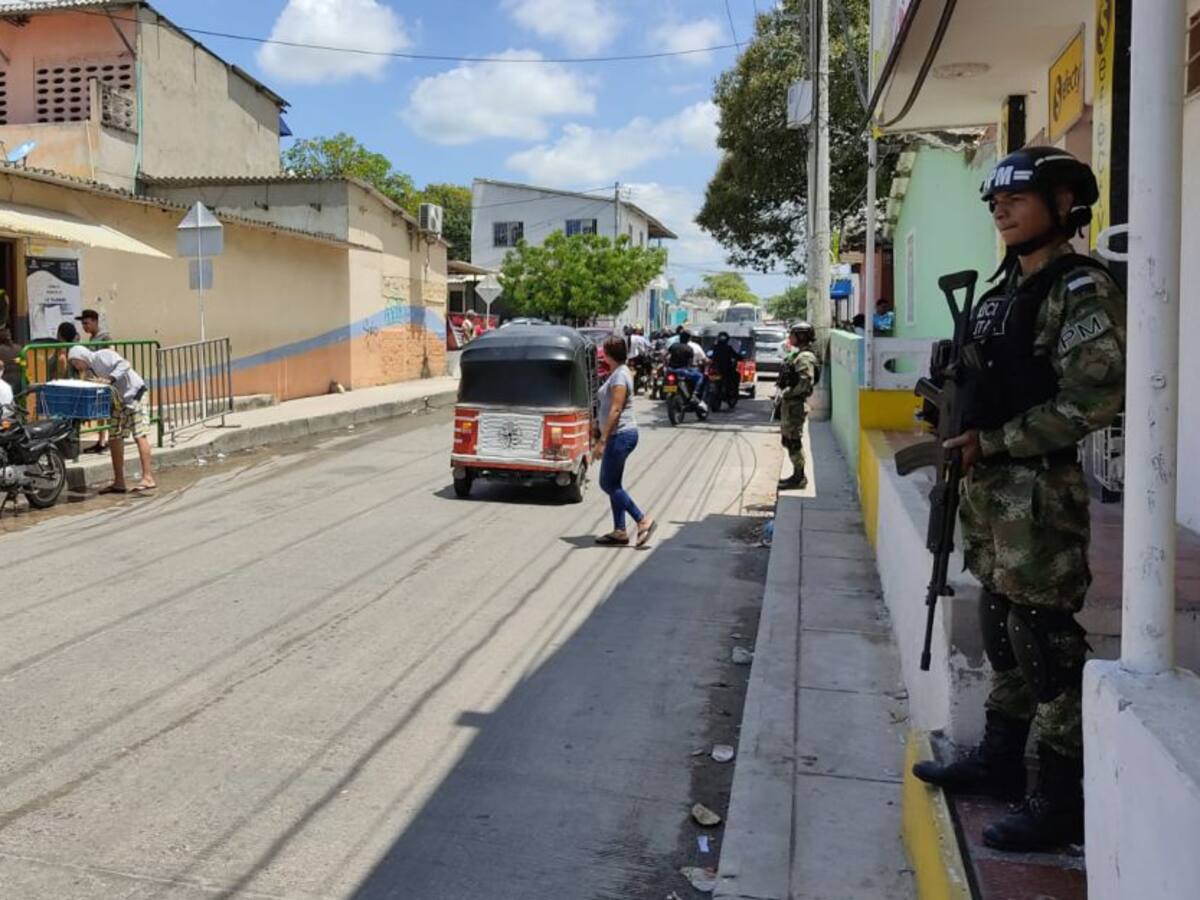 Ejército acompaña puestos de votación en Soledad