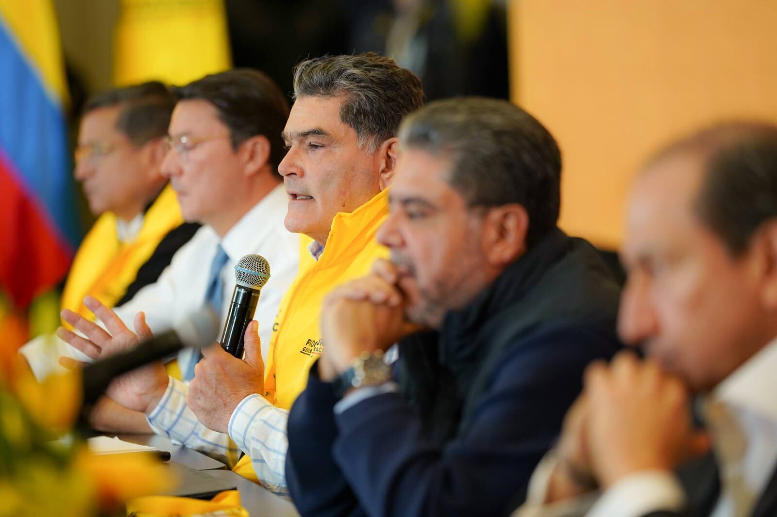 Procurador invitó a colombianos a “apagar cualquier intento de incendiar el resultado electoral”