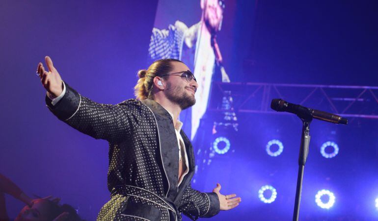 De esta manera Maluma puso a bailar y cantar al público capitalino