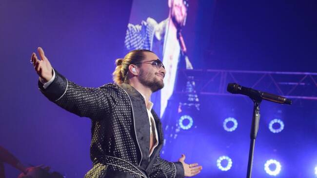 De esta manera Maluma puso a bailar y cantar al público capitalino