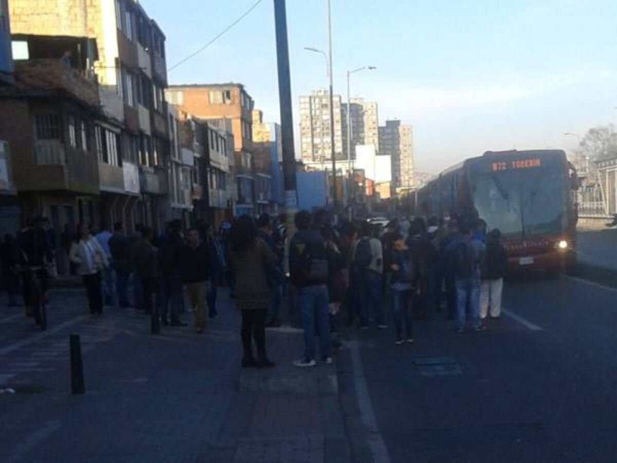Reportan bloqueos a Transmilenio en el sur de Bogotá