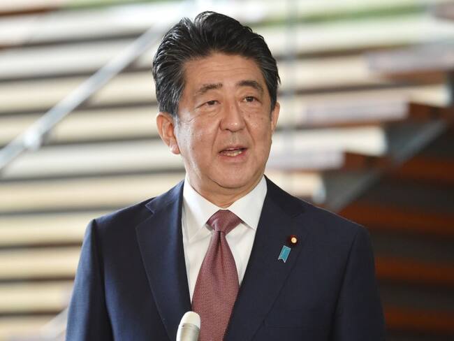 Primer Ministro japonés dimite por problemas de salud