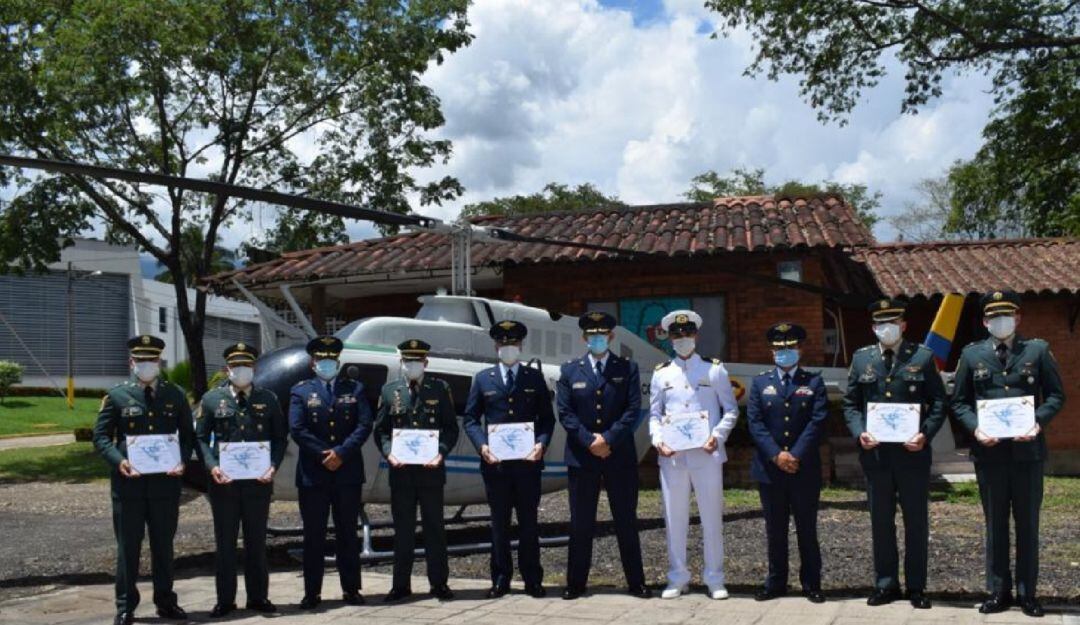Oficiales de las Fuerzas Armadas de Colombia.