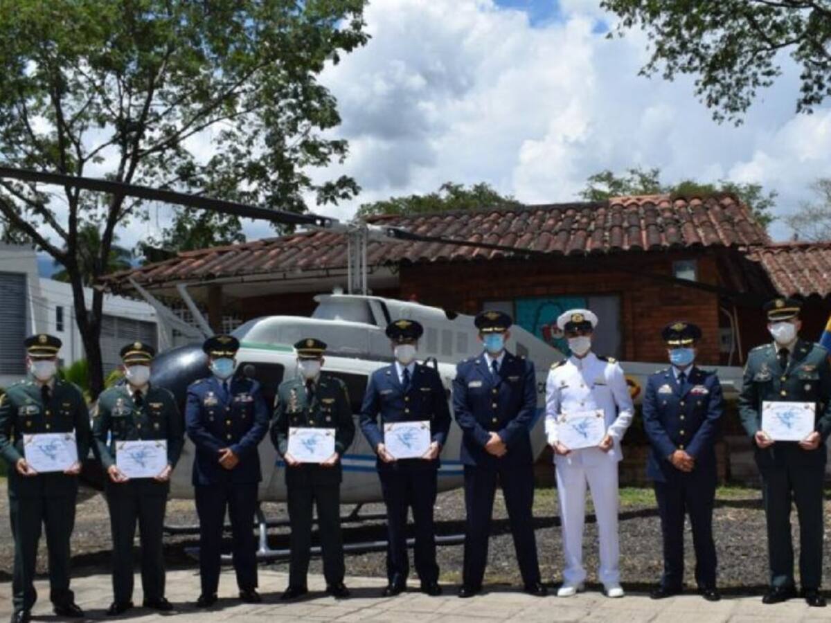 Base Aérea de Melgar, Tolima, graduó nuevos pilotos de helicóptero