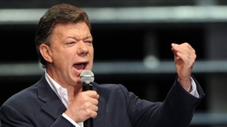 Senador del Polo pedirá investigar al presidente Santos por participación en política