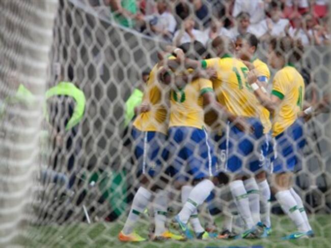 Brasil golea 6-0 a una débil Australia en partido amistoso