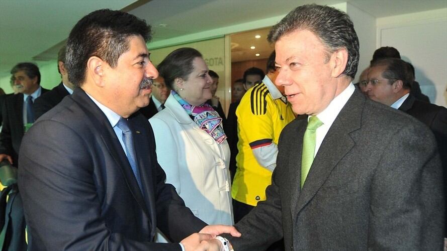 Luis Bedoya y Juan Manuel Santos. Foto: Colprensa