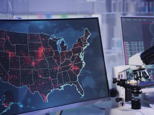 Epidemiólogo de la Casa Blanca informó que Estados Unidos “salió de la fase de pandemia” del COVID-19