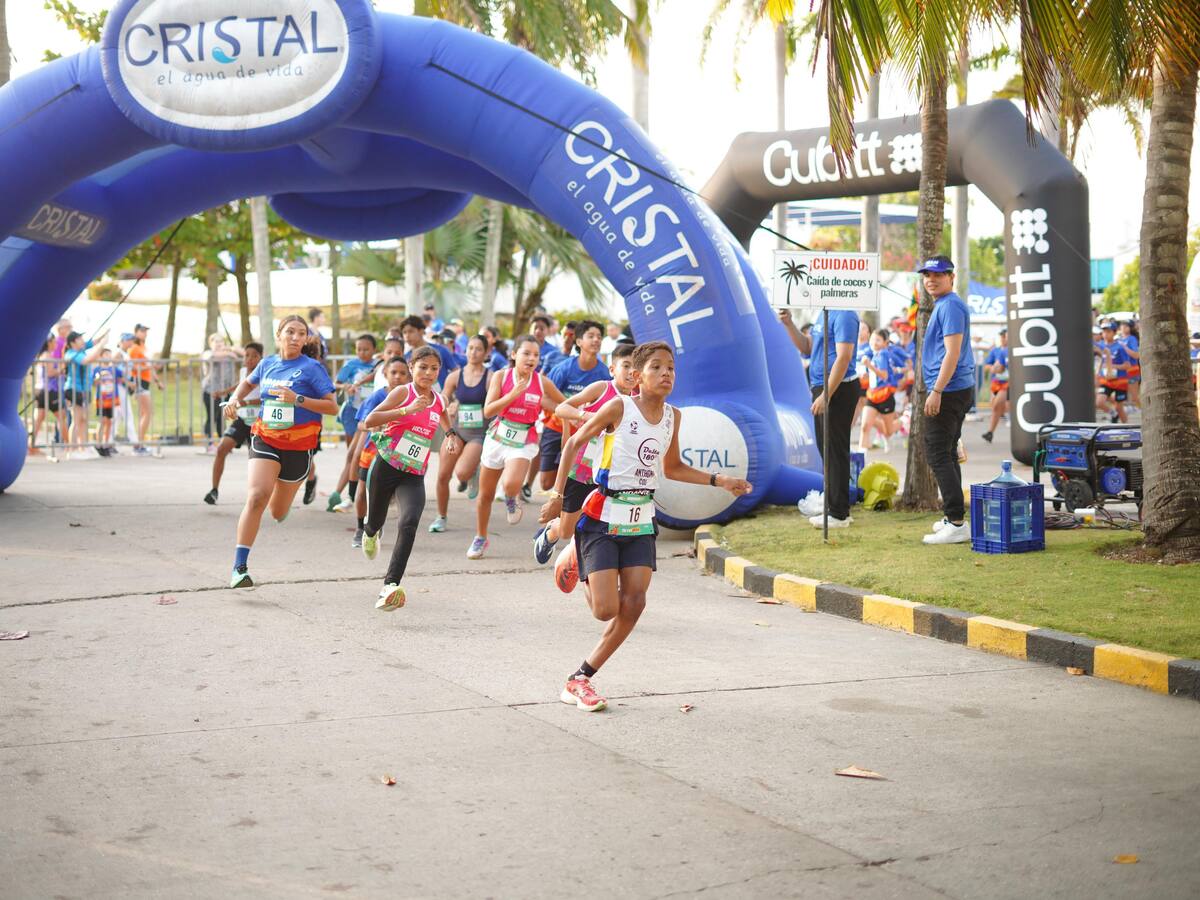 500 niños participaron en la Media Maratón del Mar Kids en Cartagena