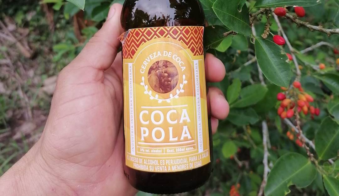 La bebida Coca Pola, producida por los indígenas Nasa. Foto: Facebook Coca Nasa Andes Amazonicos