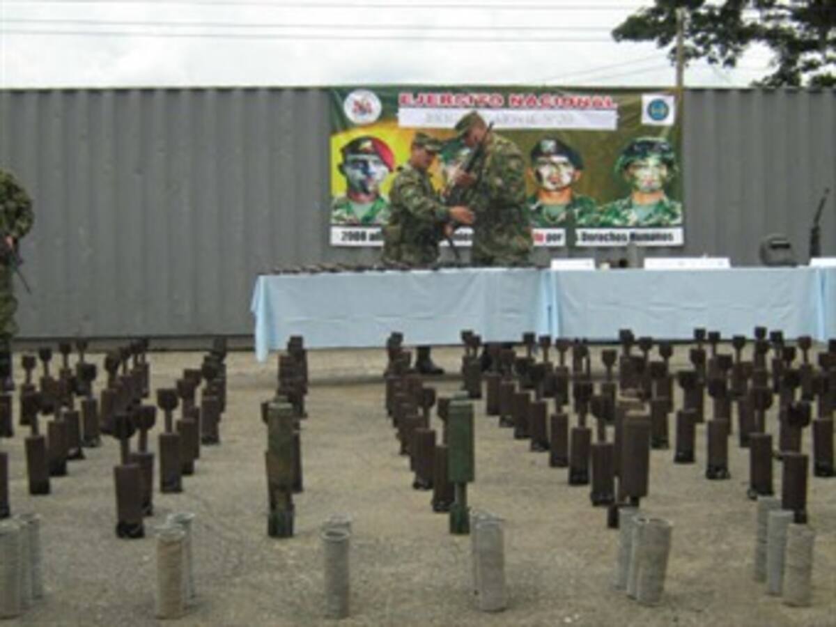 Decomisan granadas de Mortero en camión que viajaba hacia el Chocó