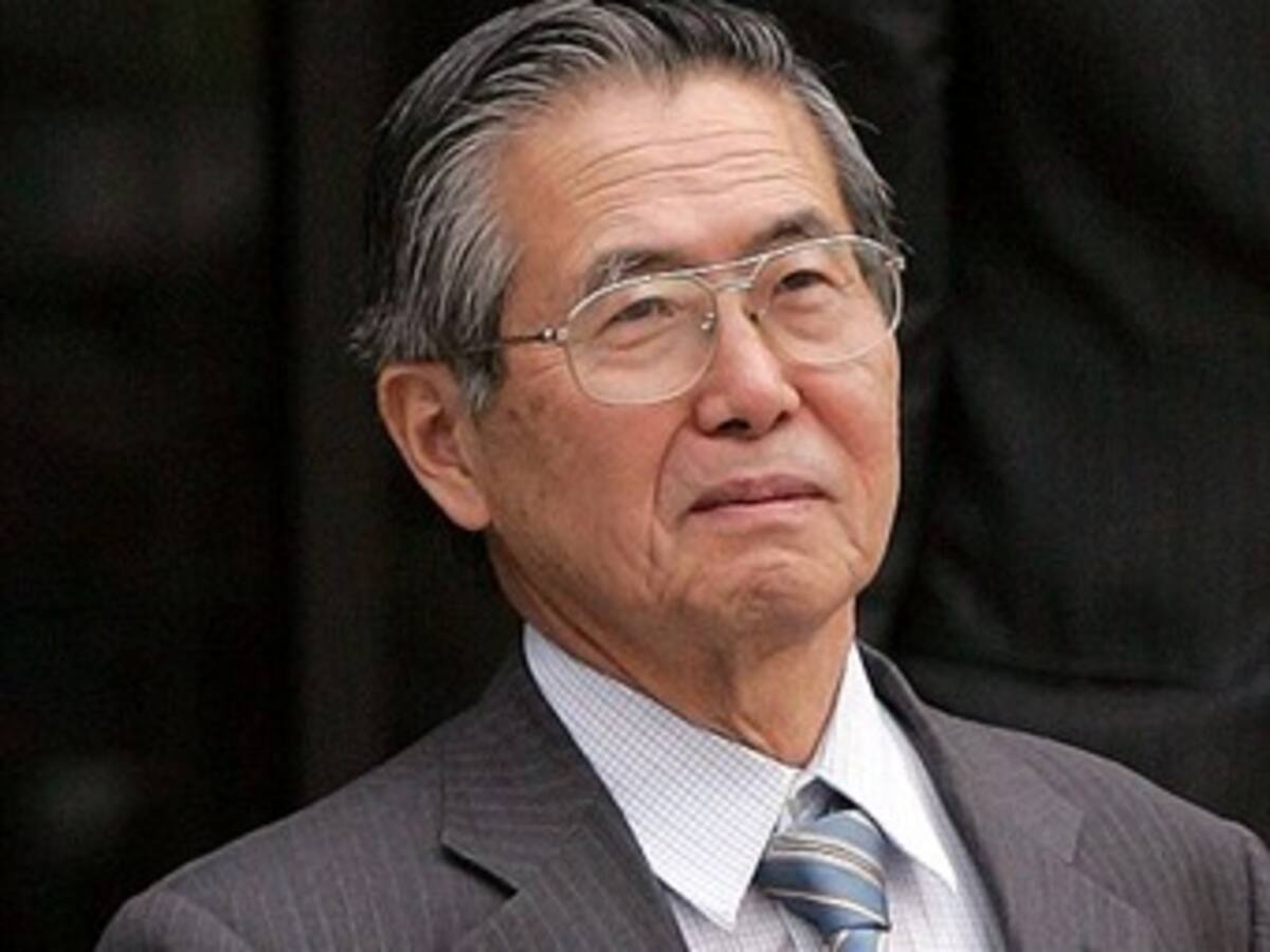 Fujimori fue operado con éxito de pequeñas úlceras en la lengua
