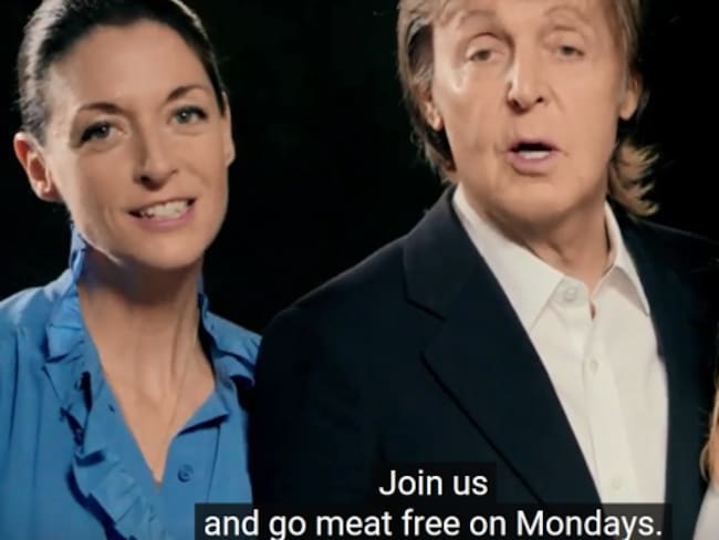 Paul McCartney propone salvar el mundo dejando de comer carne los lunes.