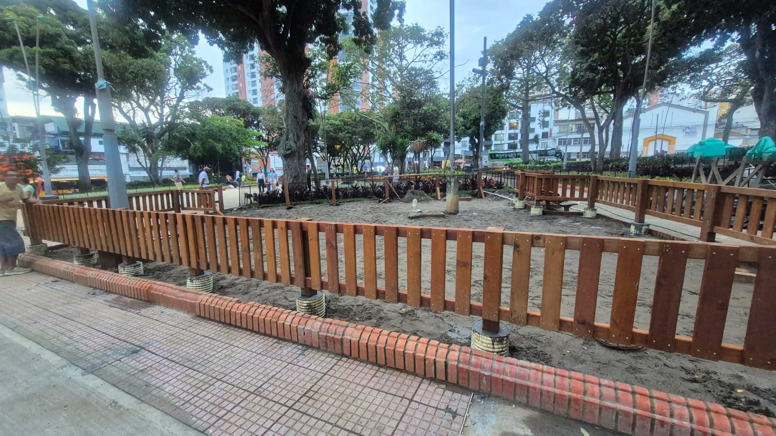 Espacio para mascotas en el parque Bolívar de Bucaramanga / Caracol Radio