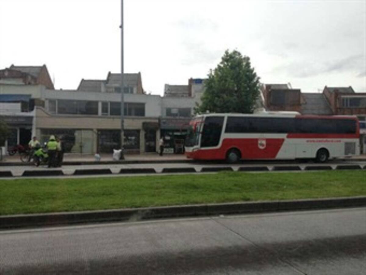 Bus que transporta a los jugadores de Santa Fe fue inmovilizado
