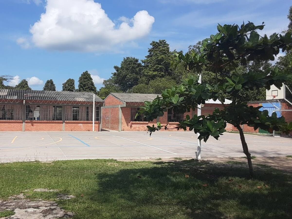 Modifican horarios de clase en Barrancabermeja por incendio forestal