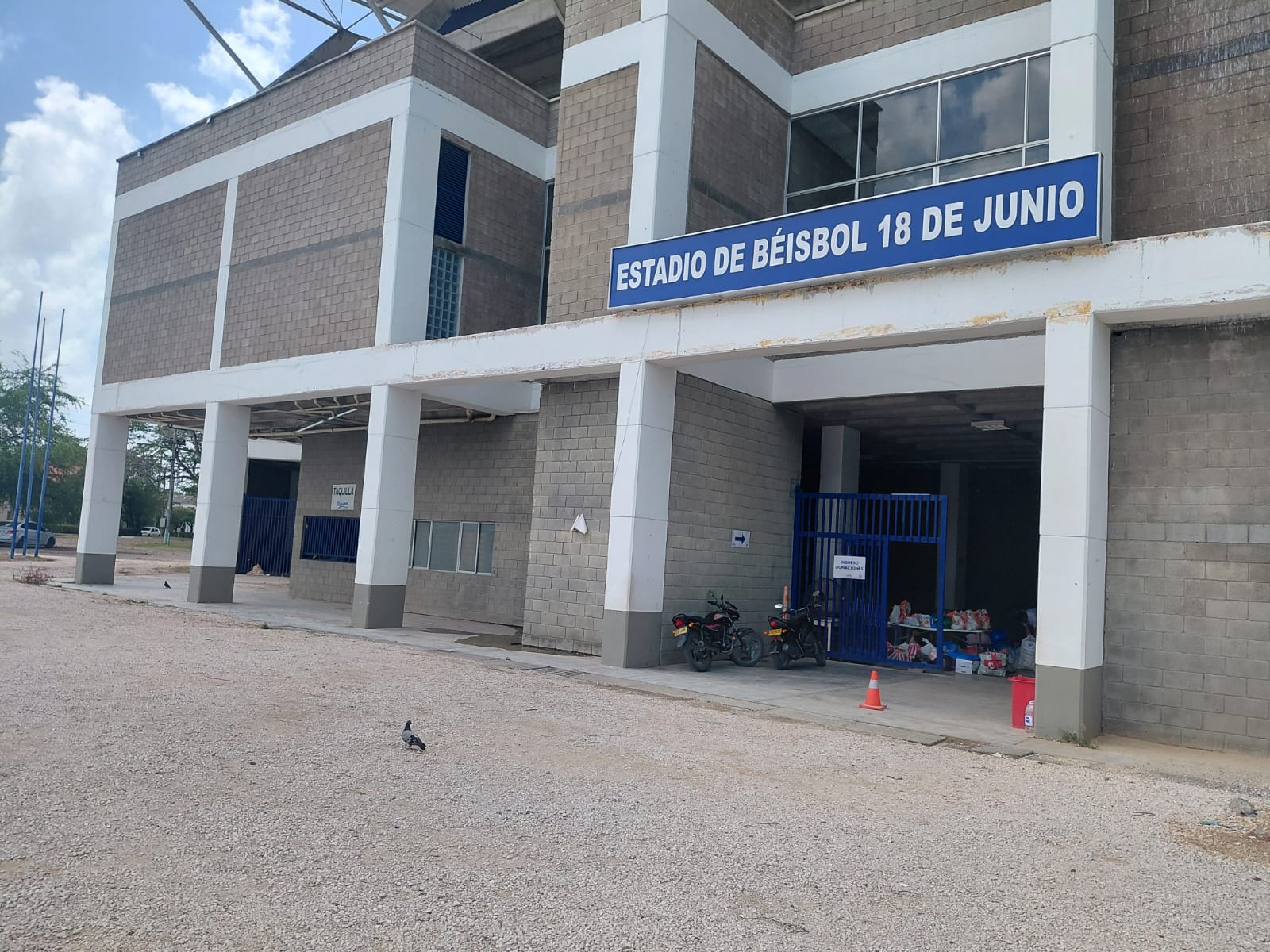 Montería envía las primeras 10 toneladas de ayudas para familias damnificadas por el terremoto. Foto: Caracol Radio/Claudia Hernández.