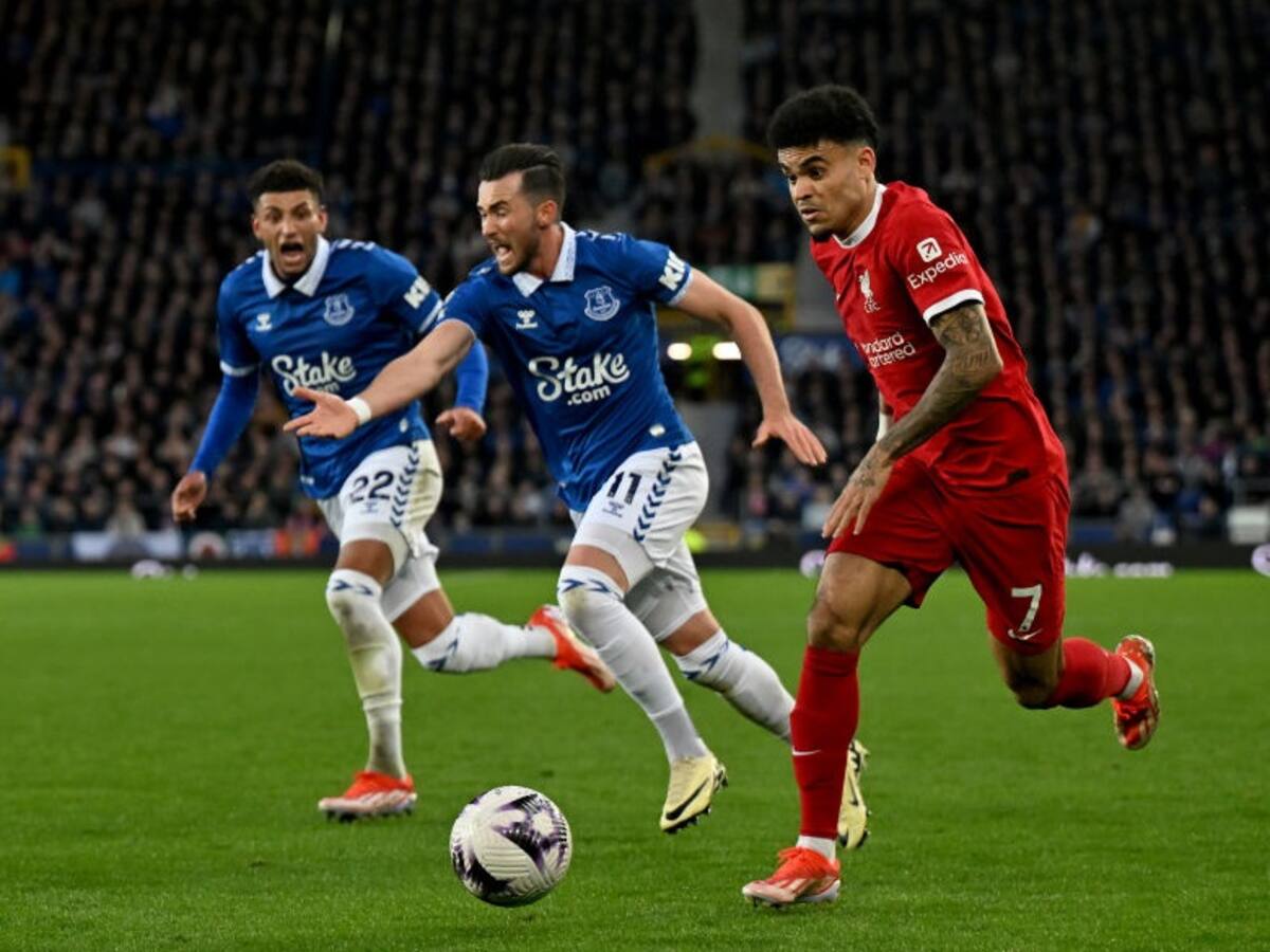 Liverpool con Luis Díaz vs. Everton, partidazo para ponerse al día en Premier: hora y cómo seguir