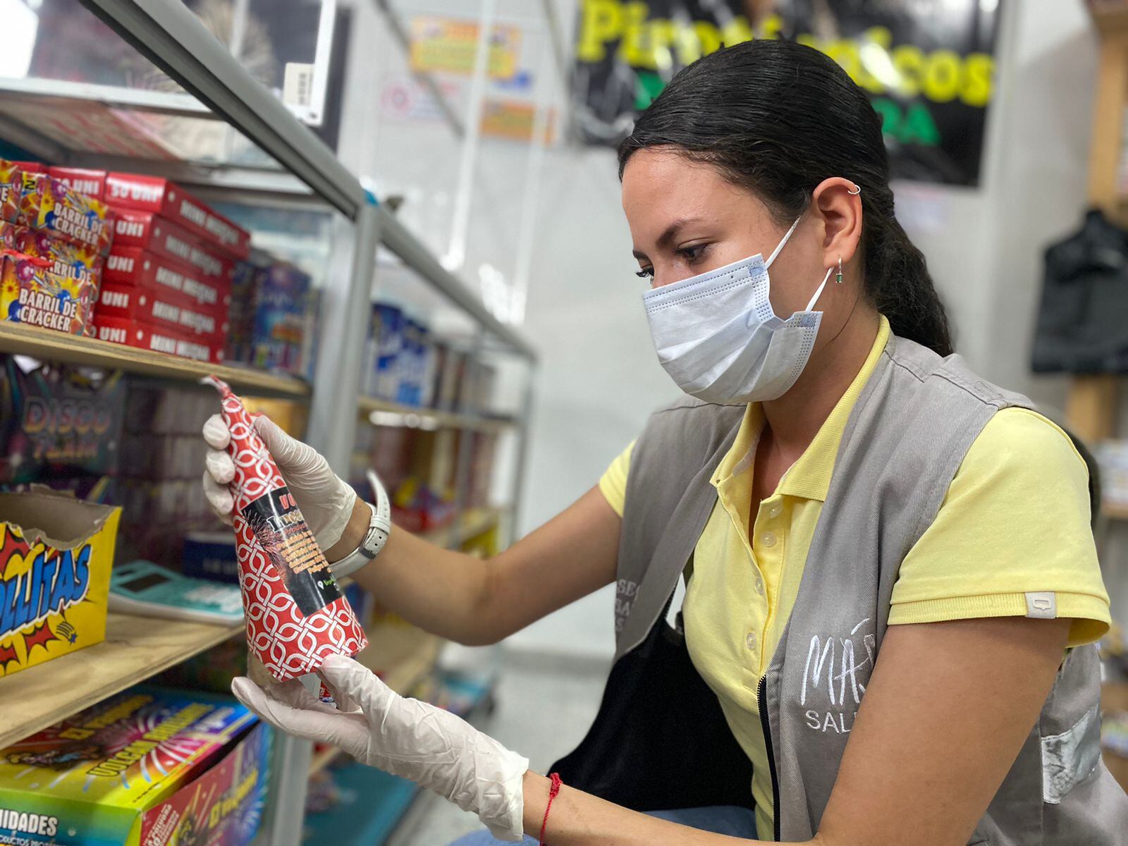 Inspección a establecimientos de expendio de pólvora y material pirotécnico - Alcaldía de Pereira.