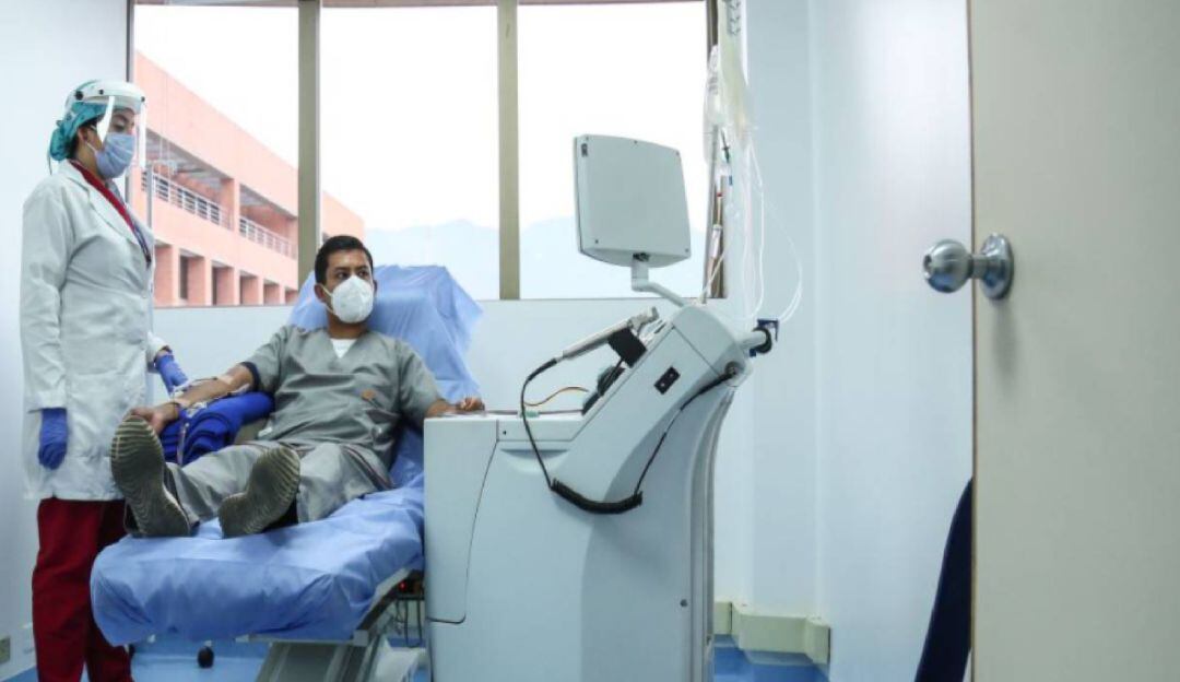 Piden a bogotanos entregar cilindros de oxígeno 